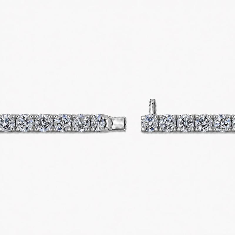 10 CTS Round Tennis Bracelet in White gold, view 3