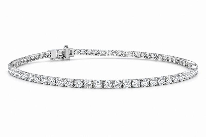 4 CTS Round Tennis Bracelet in White gold, view 4