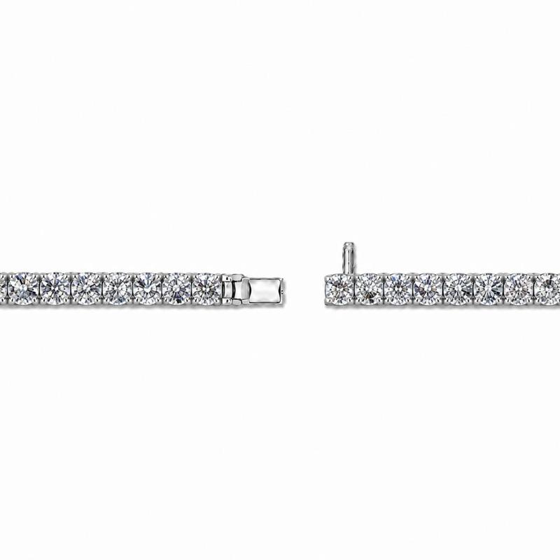 8 CTS Round Tennis Bracelet in White gold, view 3